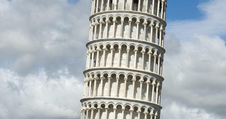 La torre de Pisa: el emblemático campanario inclinado en Italia